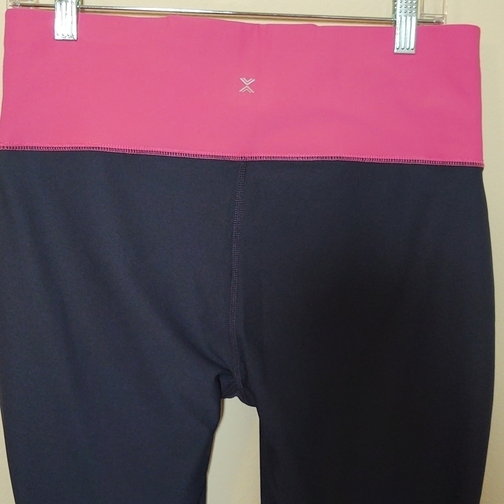 Xersion Women's Workout Leggings Navy/Pink - Picture 3 of 6